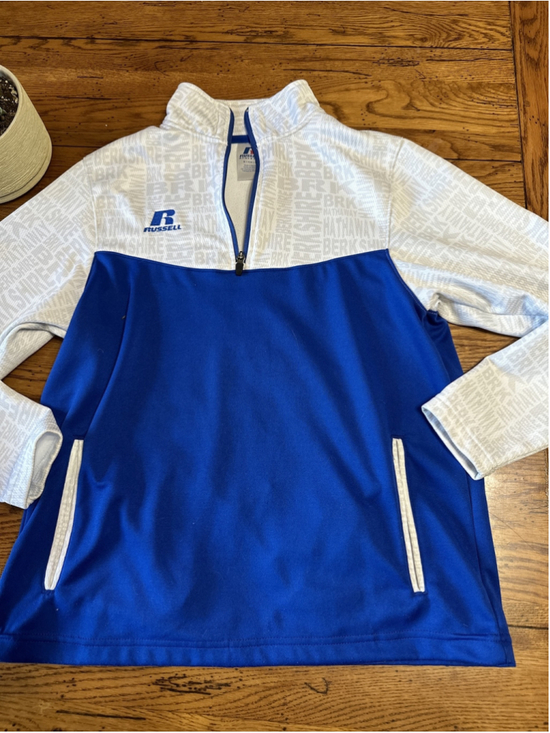 Warren Buffett Berkshire Hathaway Annual Shareholder Meeting Pullover S Russell